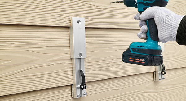 Saker Adjustable Siding Install Tool