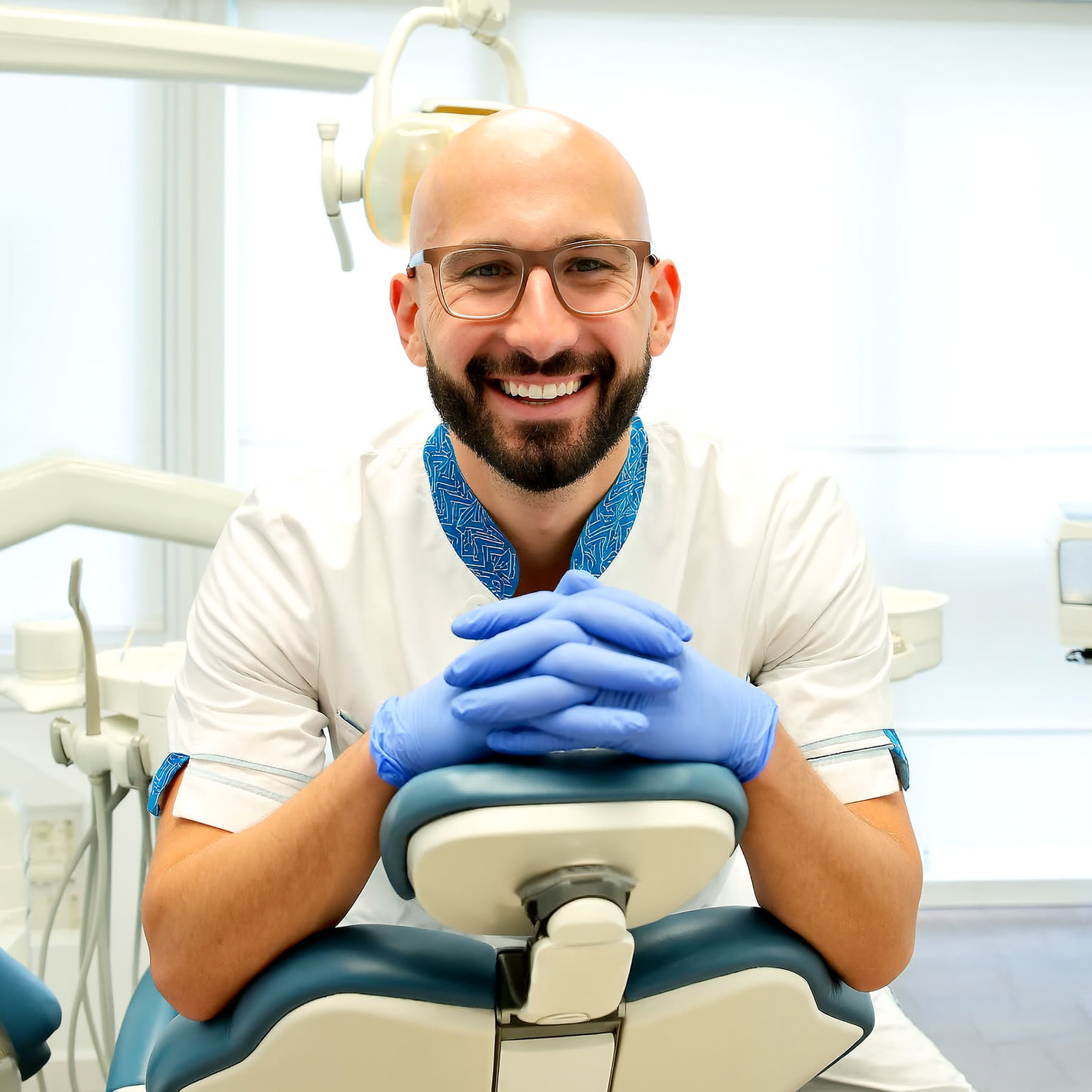 Dr. Marcus Lighten