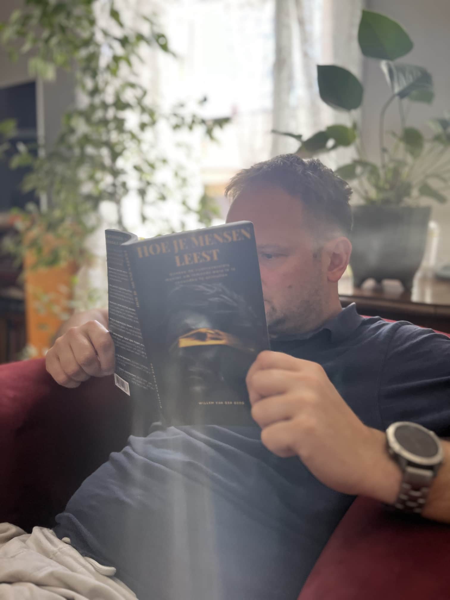 Lezer met boek