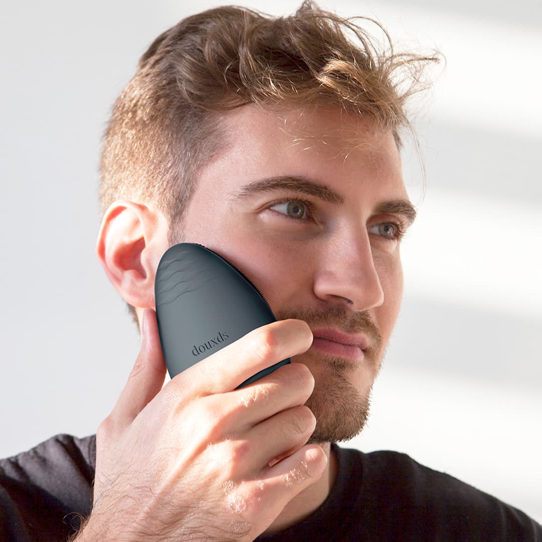 FLEX™ Pro Vibrating Face Brush