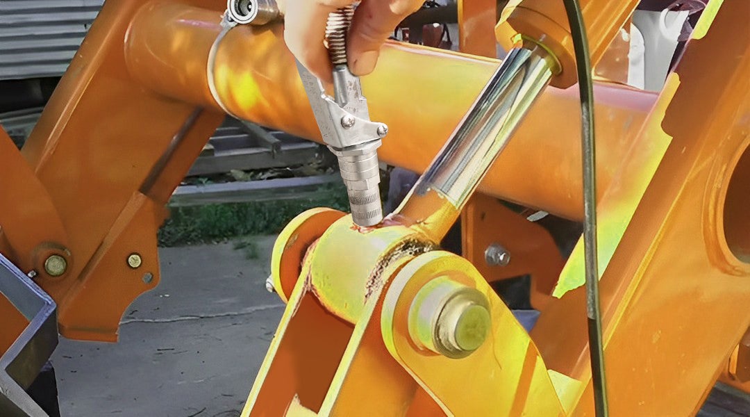 SAKER GREASE GUN COUPLER