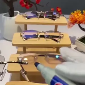 OptiVision Pro™ Autofocus Glasses | See everything clearly in just 3 seconds – at any distance