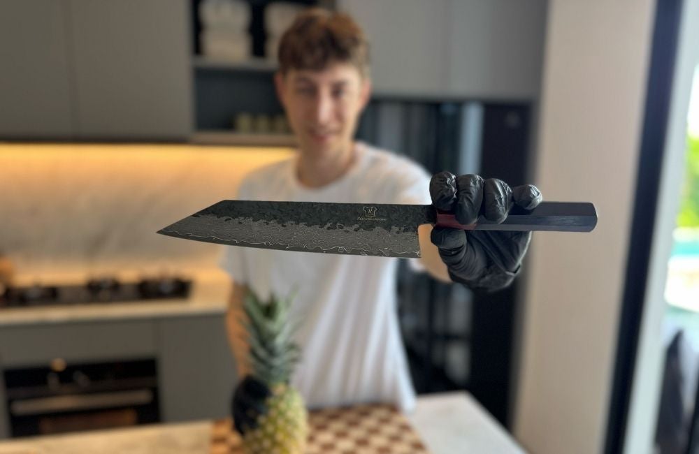 Marcus Weber testet Damastmesser im Praxistest