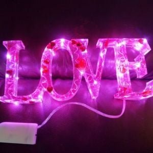 Lámpara de letras LOVE con luces LED