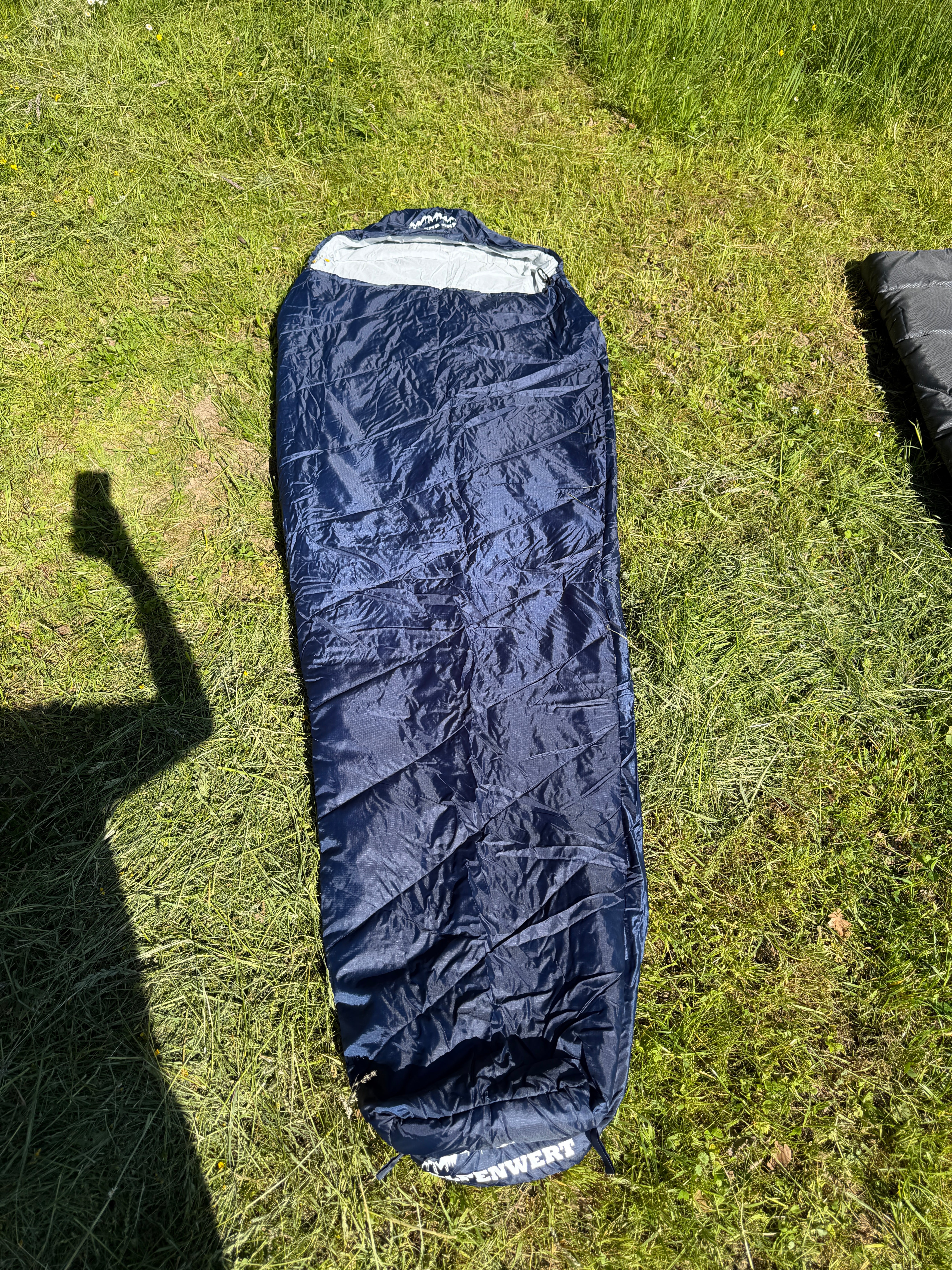 ALPENWERT Sommerschlafsack 880g im Test