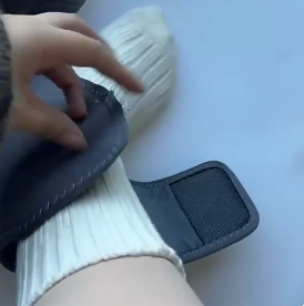 Step 1 - Strap Reactiv device